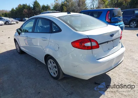 2013 Ford Fiesta S z USA, uszkodzony, nr VIN 3FADP4AJ1DM177175